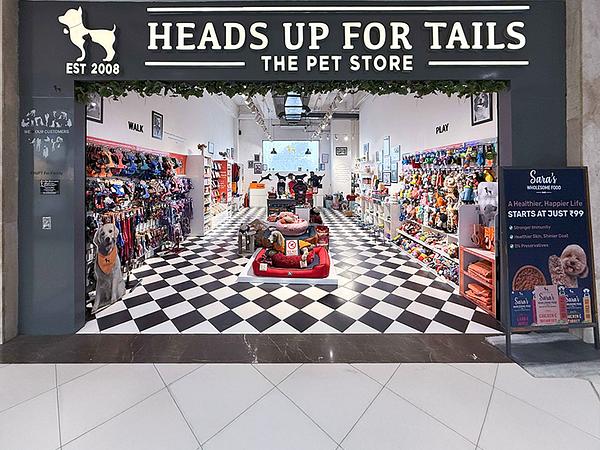 Heads Up For Tails Pet Store | Ardee Mall, Gurgaon