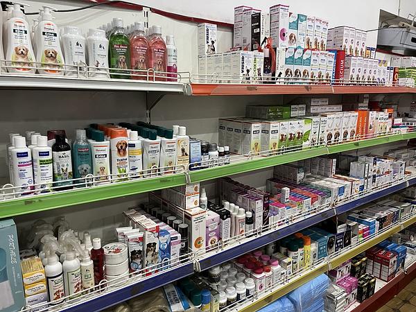 Max Pet Care - “Where happy pets and Healthy Lives Begin!”