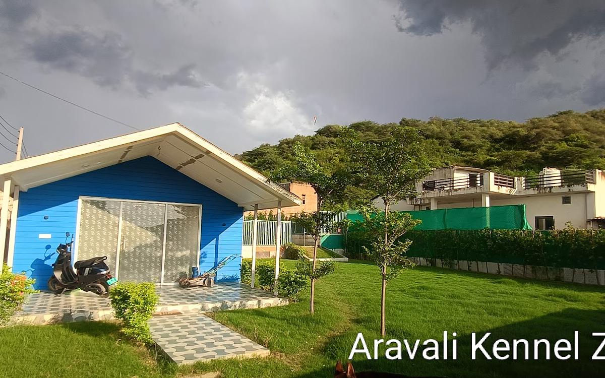 Aravali Kennel Zone - Dog Hostel, kennel & creche |Dog Cremation Gurugram | Pet Burial In Gurgaon