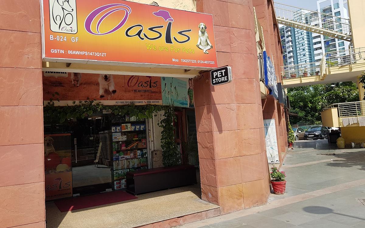 Oasis Pet Store